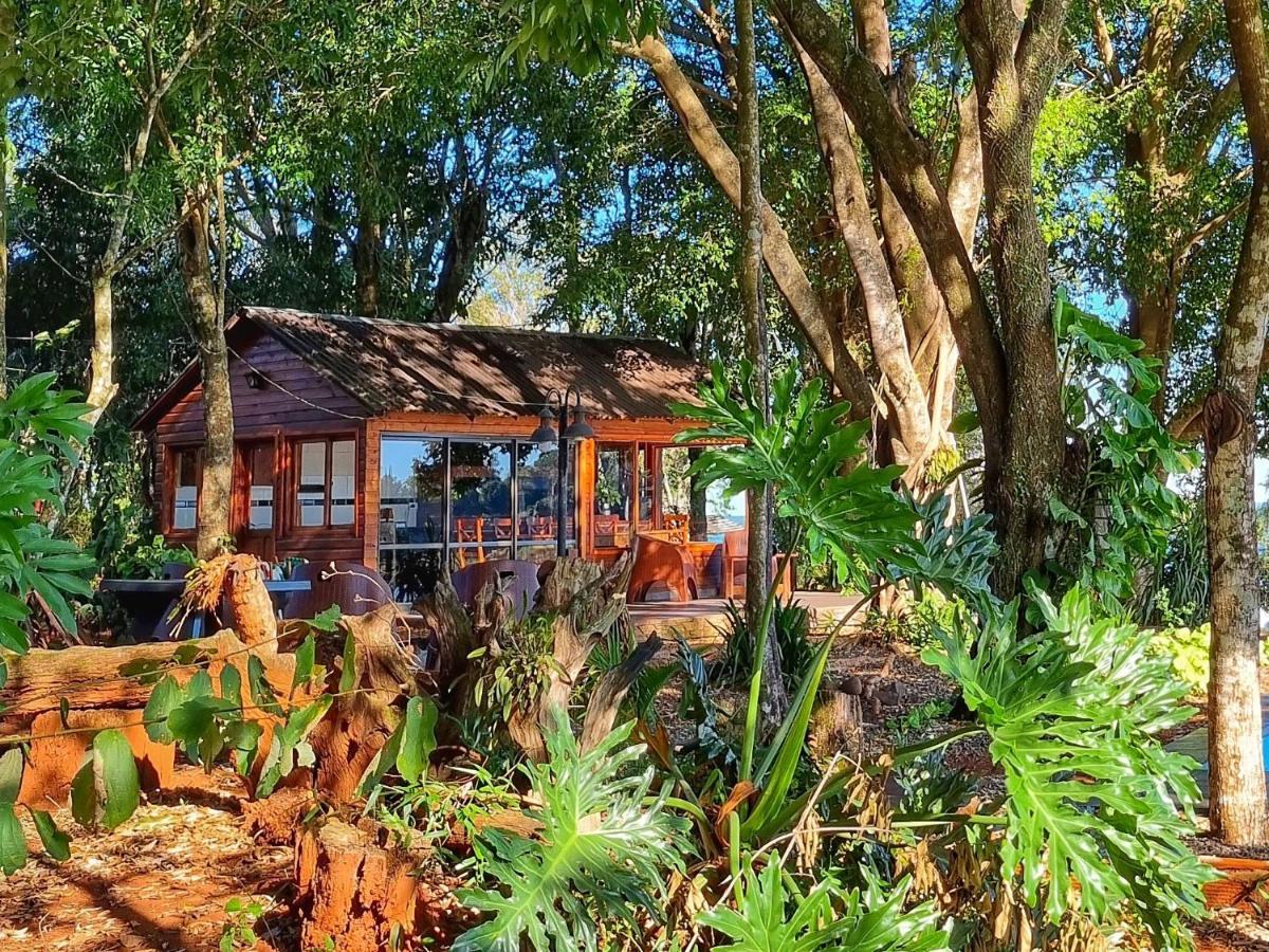 La Casa Del Lago Urugua-I Villa Puerto Iguazú Exteriör bild