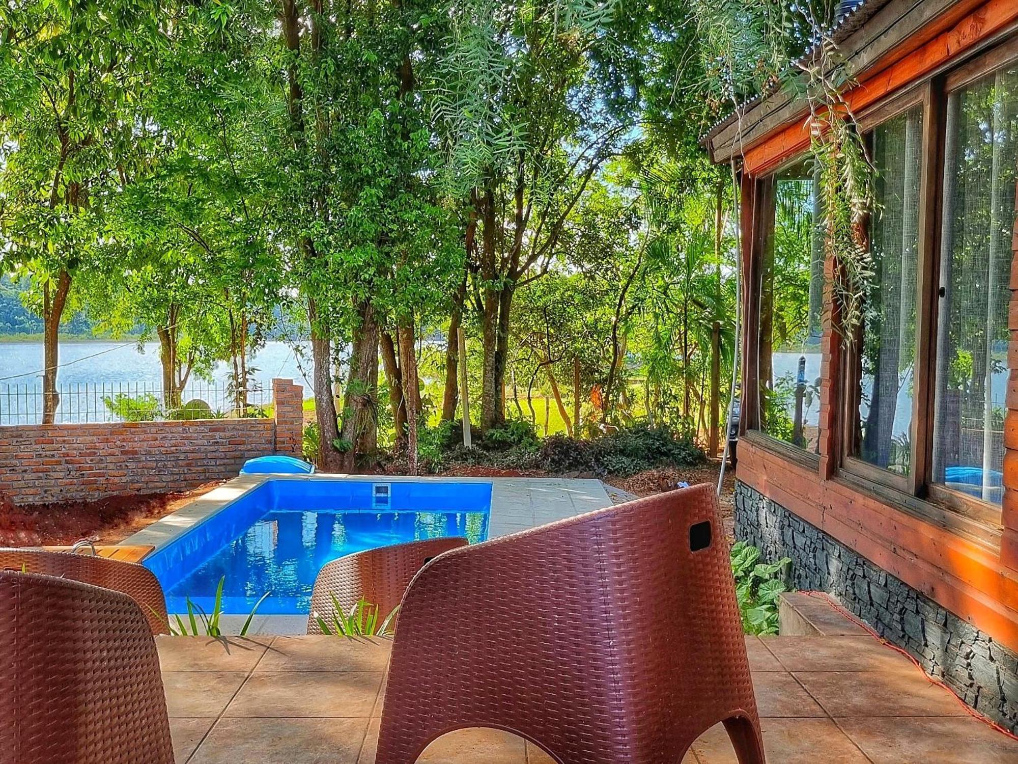 La Casa Del Lago Urugua-I Villa Puerto Iguazú Exteriör bild