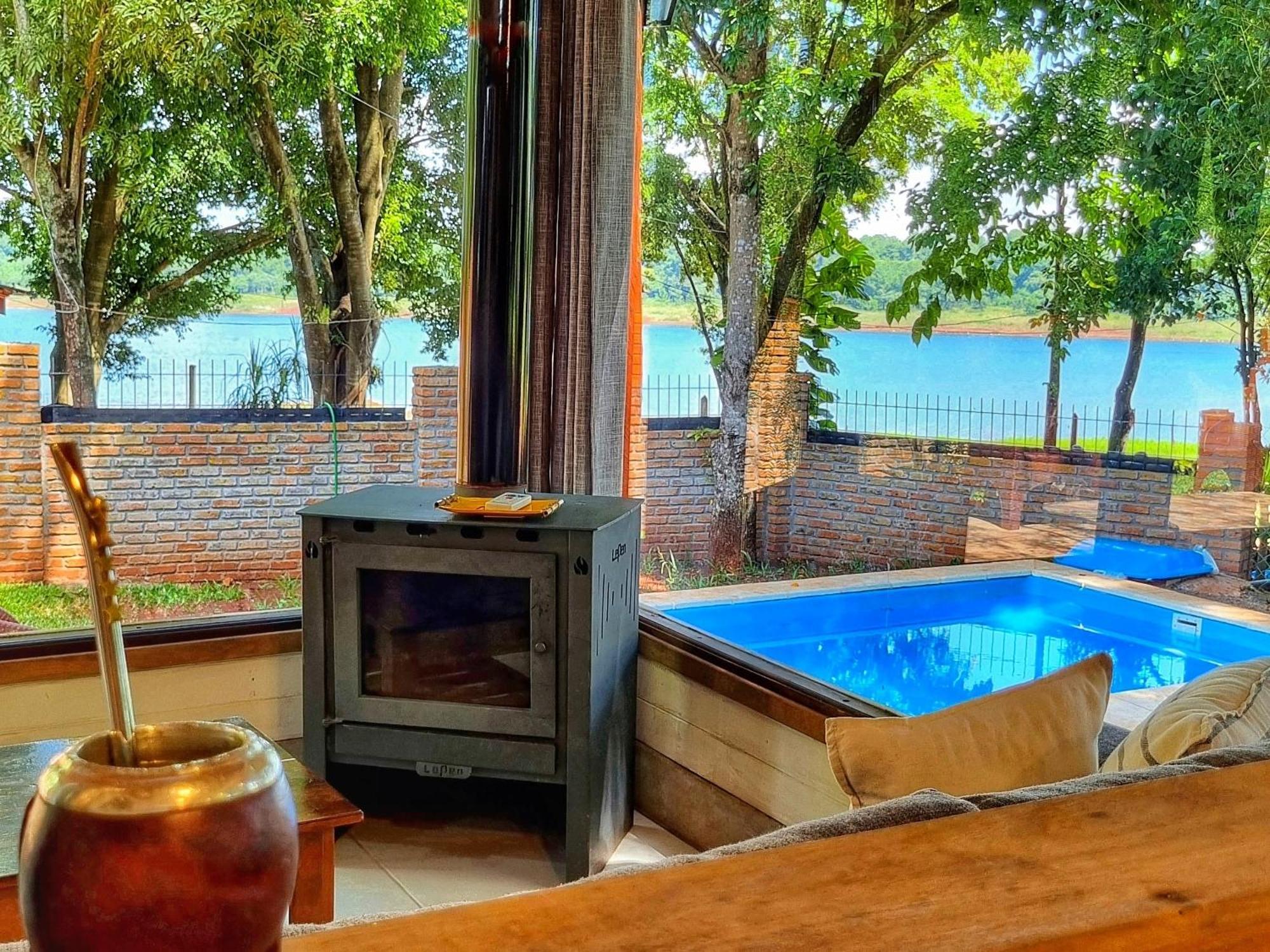 La Casa Del Lago Urugua-I Villa Puerto Iguazú Exteriör bild