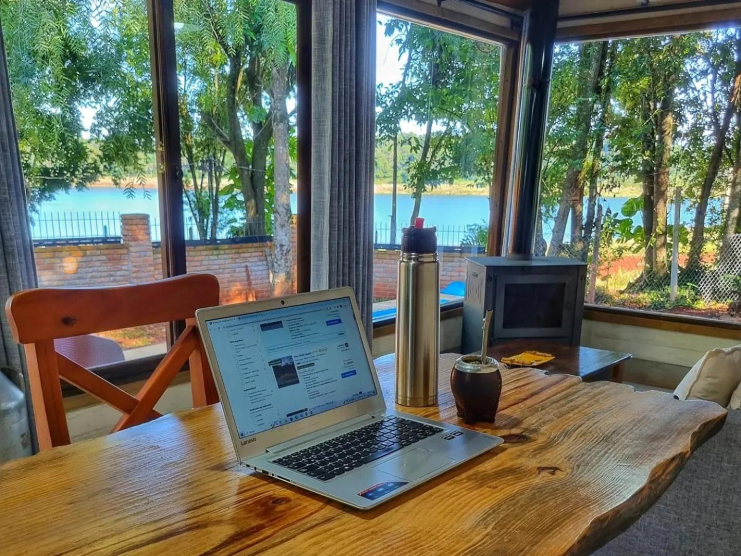 La Casa Del Lago Urugua-I Villa Puerto Iguazú Exteriör bild